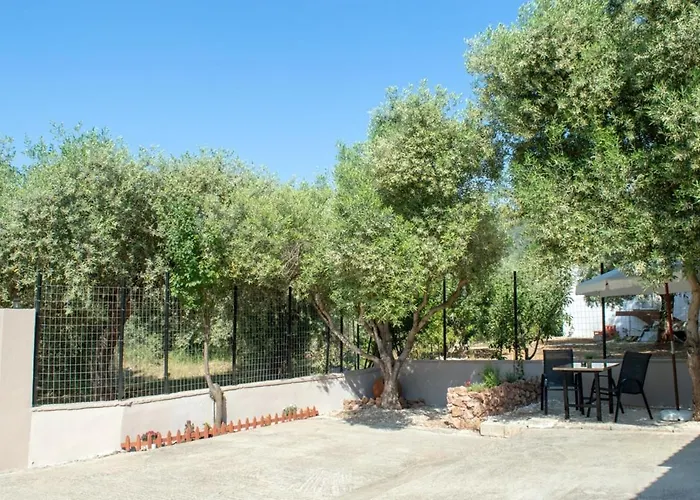 Garden View Apartment